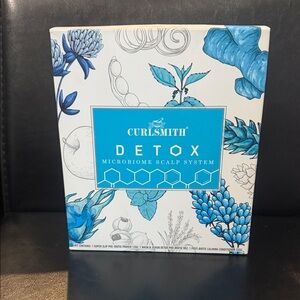 NIB: Curlsmith Detox Microbiome Scalp System